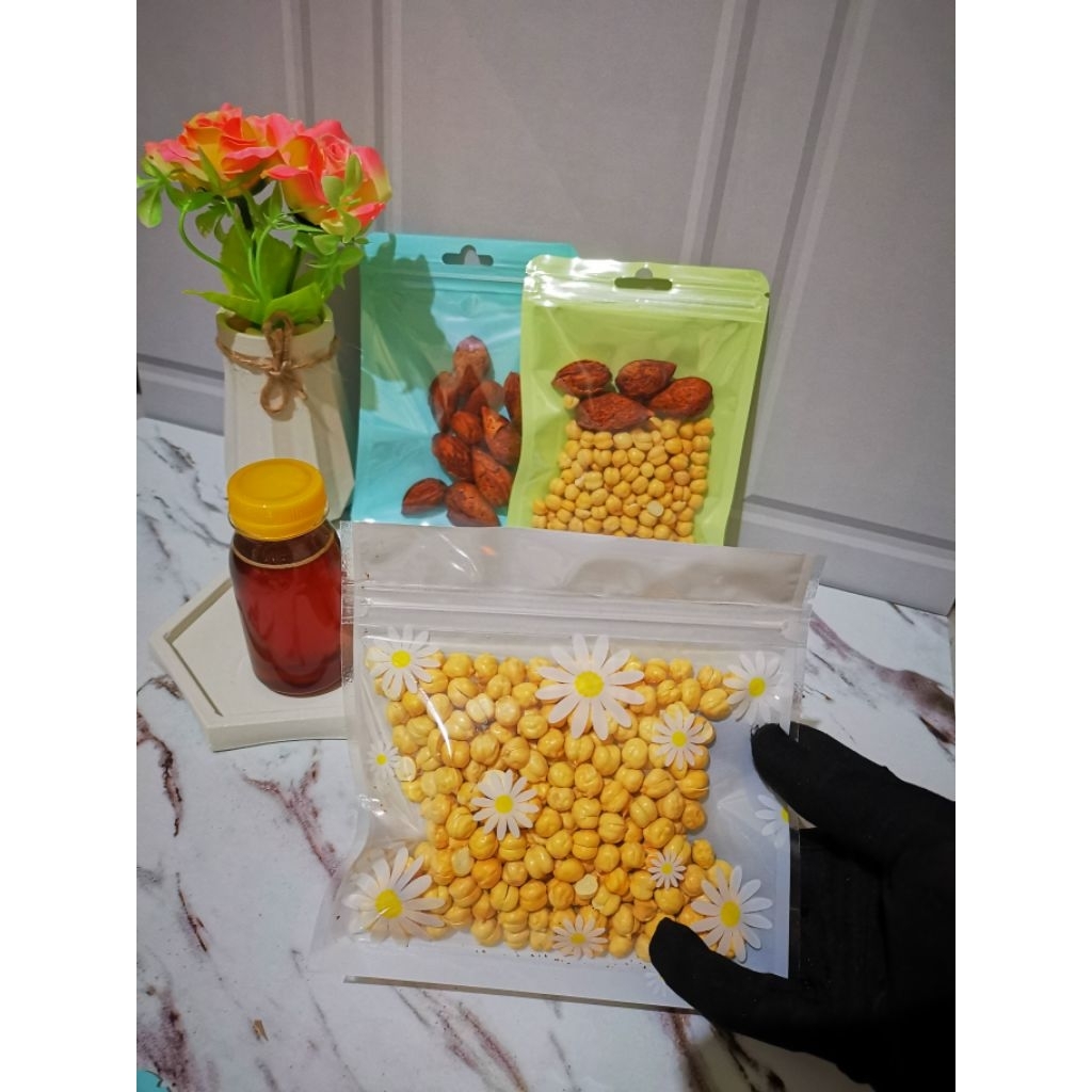 

Cemilan sehat Hemat almond kacang