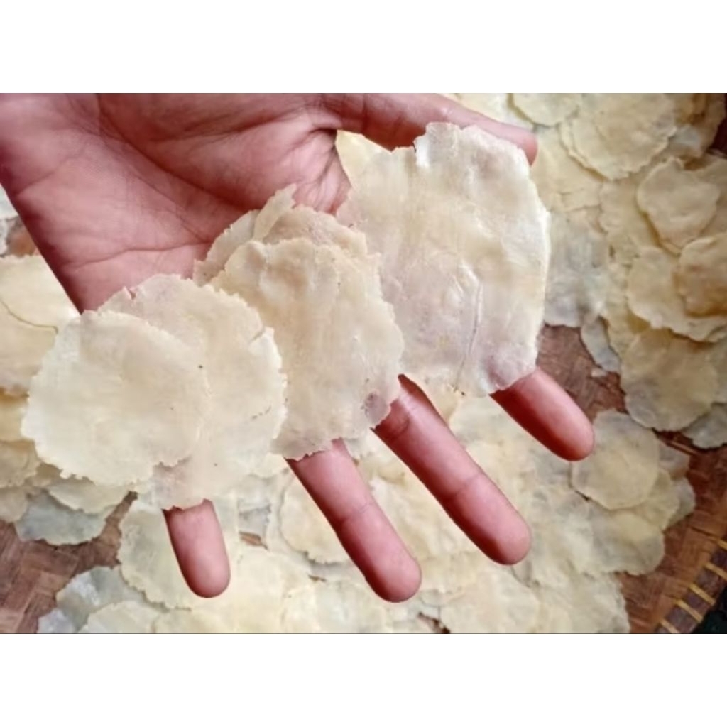 

1 kg emping melinjo mentah full kering termurahh siap goreng!!!!