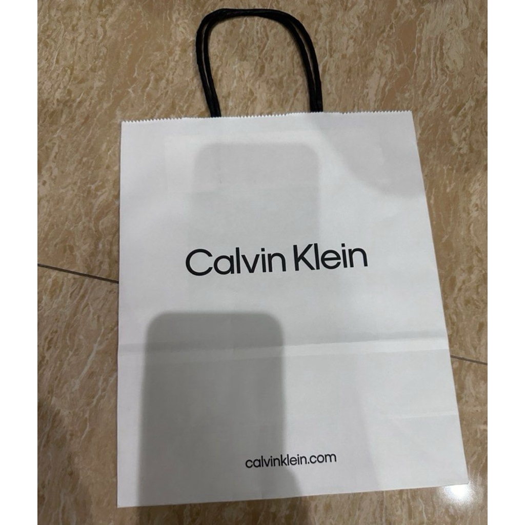 

paperbag calvin klein