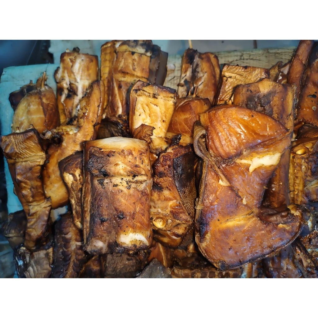 

IKAN PARE ASAP 1 POTONG