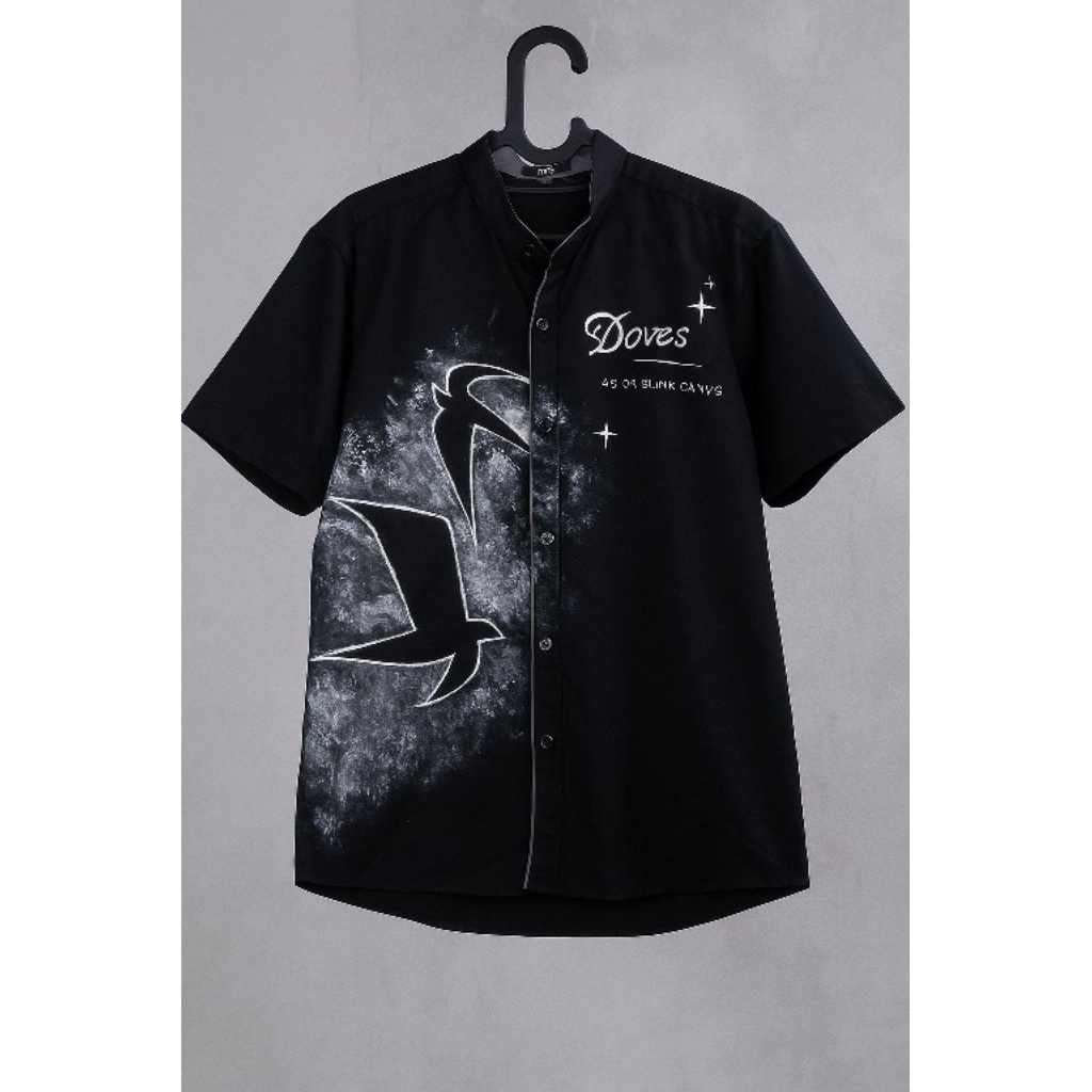 Kemeja_Hindia_everything_u_are_black