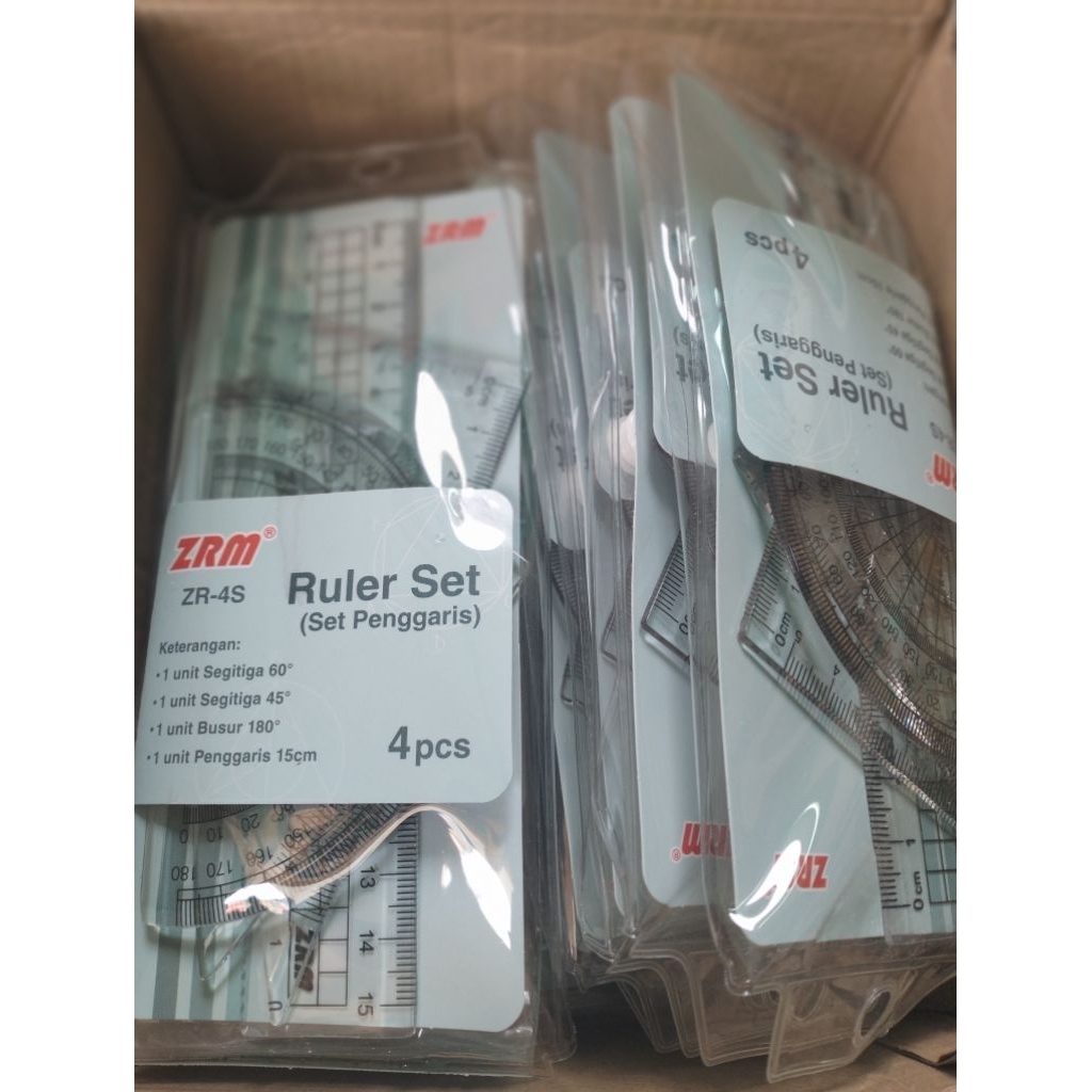 

ZRM Ruler Set Penggaris Matematika Ukur Panjang Siku Segitiga dan Busur 180° 4 Pcs ZR-4S dengan 60° 45° dan 180°