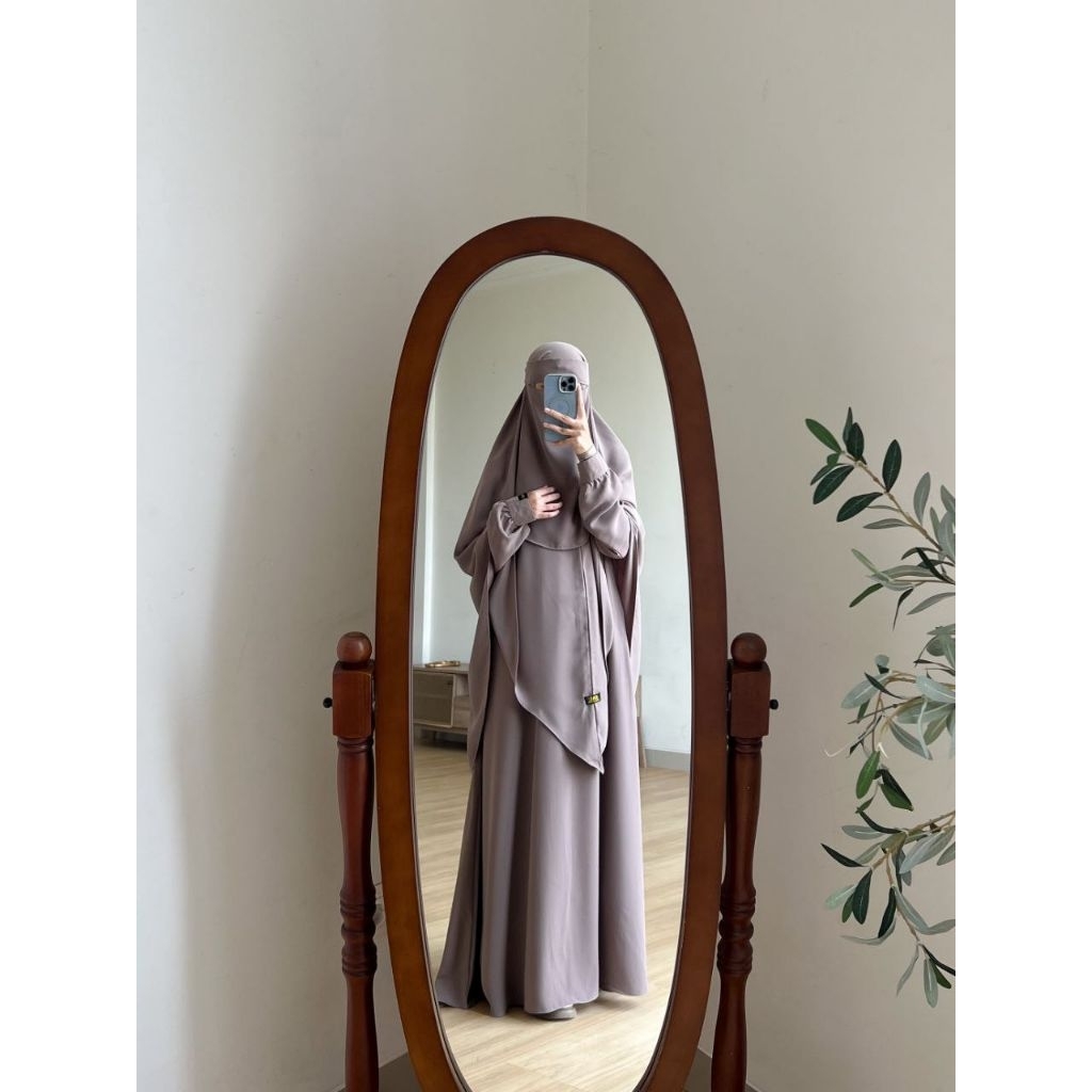 Hanifah Muslimah Simplicity Series Gamis Syar'i Set Khimar Nonpet