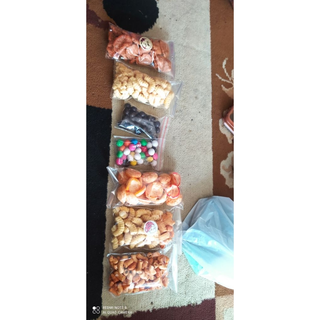 

SNAK DAN CIKI PAKET MURAH