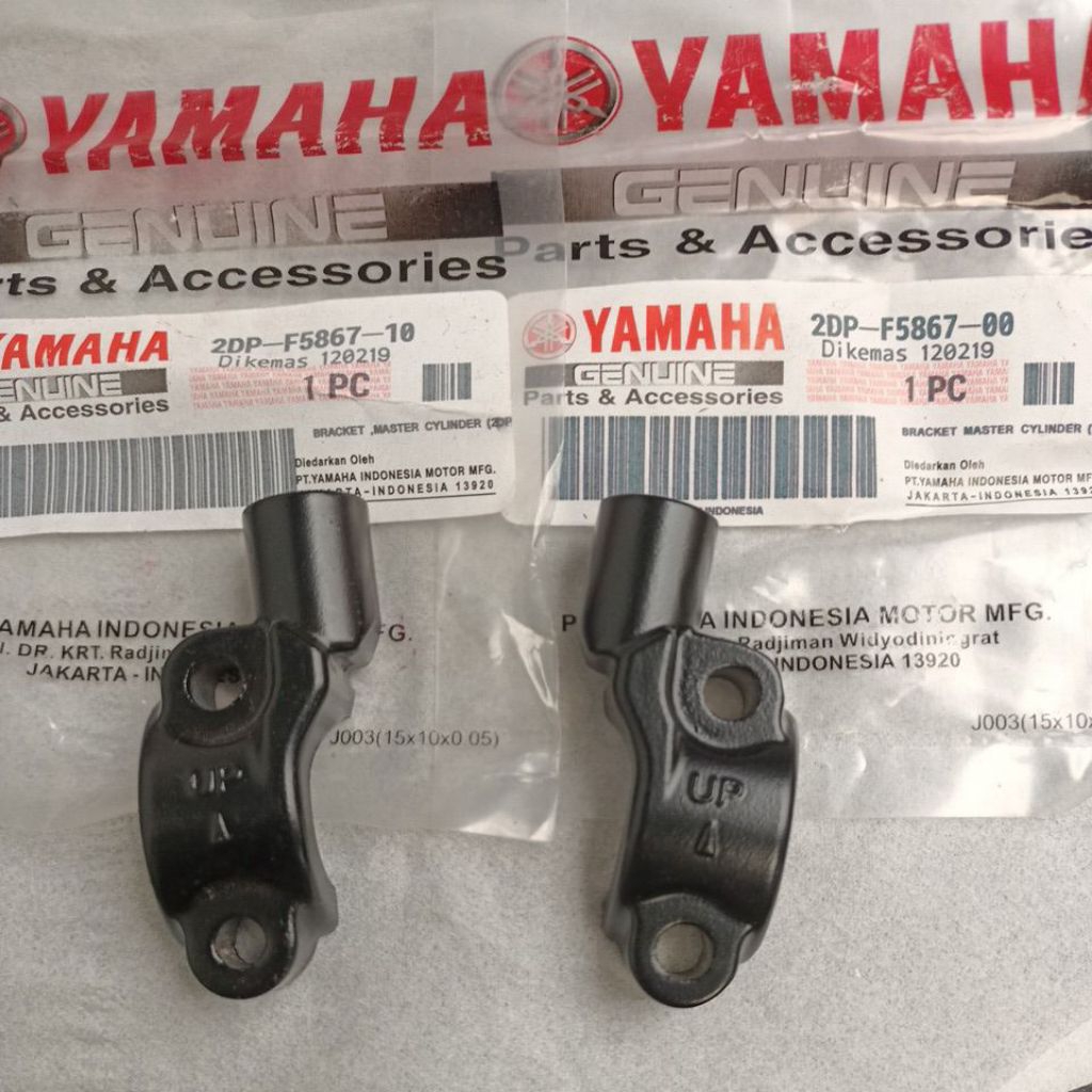 HOLDER SPION DUDUKAN SPION BRACKET MASTER CYLINDER KANAN DAN KIRI NMAX AEROX LEXI ORIGINAL YAMAHA