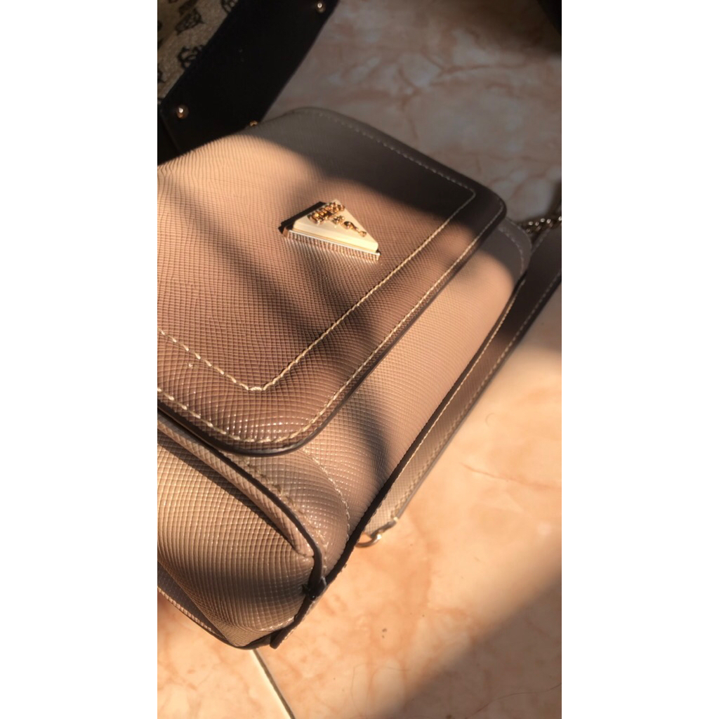 guess shoulder bag ori store at pim