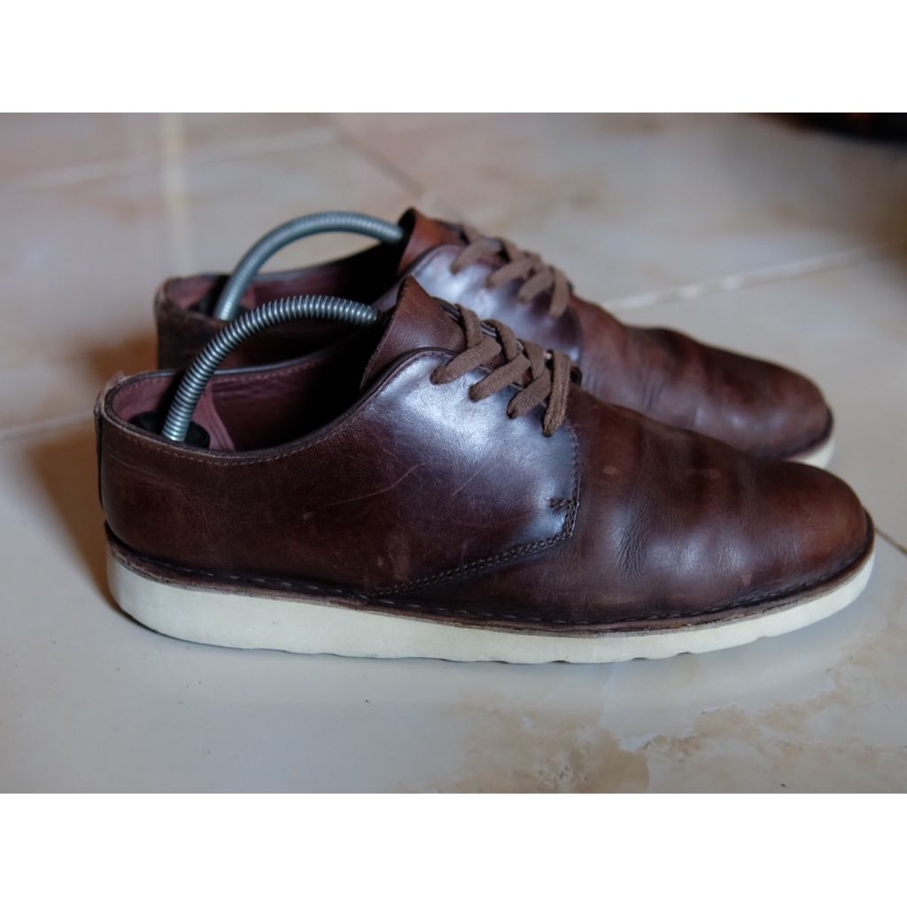 Sepatu Clarks Low Boots Crazy Horse Vibram Sole Leather Kulit Moctoe