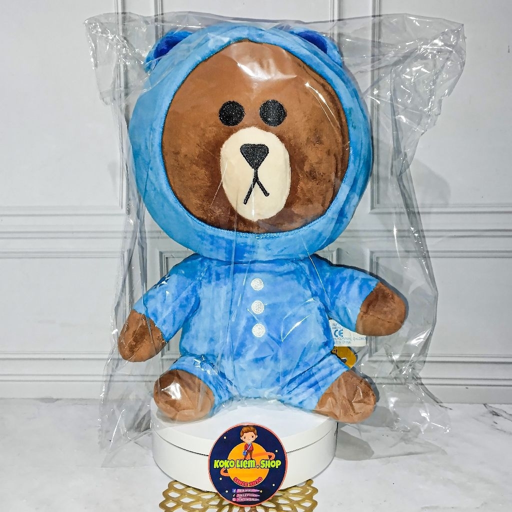 Boneka Lembut Empuk Figure BROWN (LINE) Kostum Hoddie 30 CM (ORI LICIDOL) PL