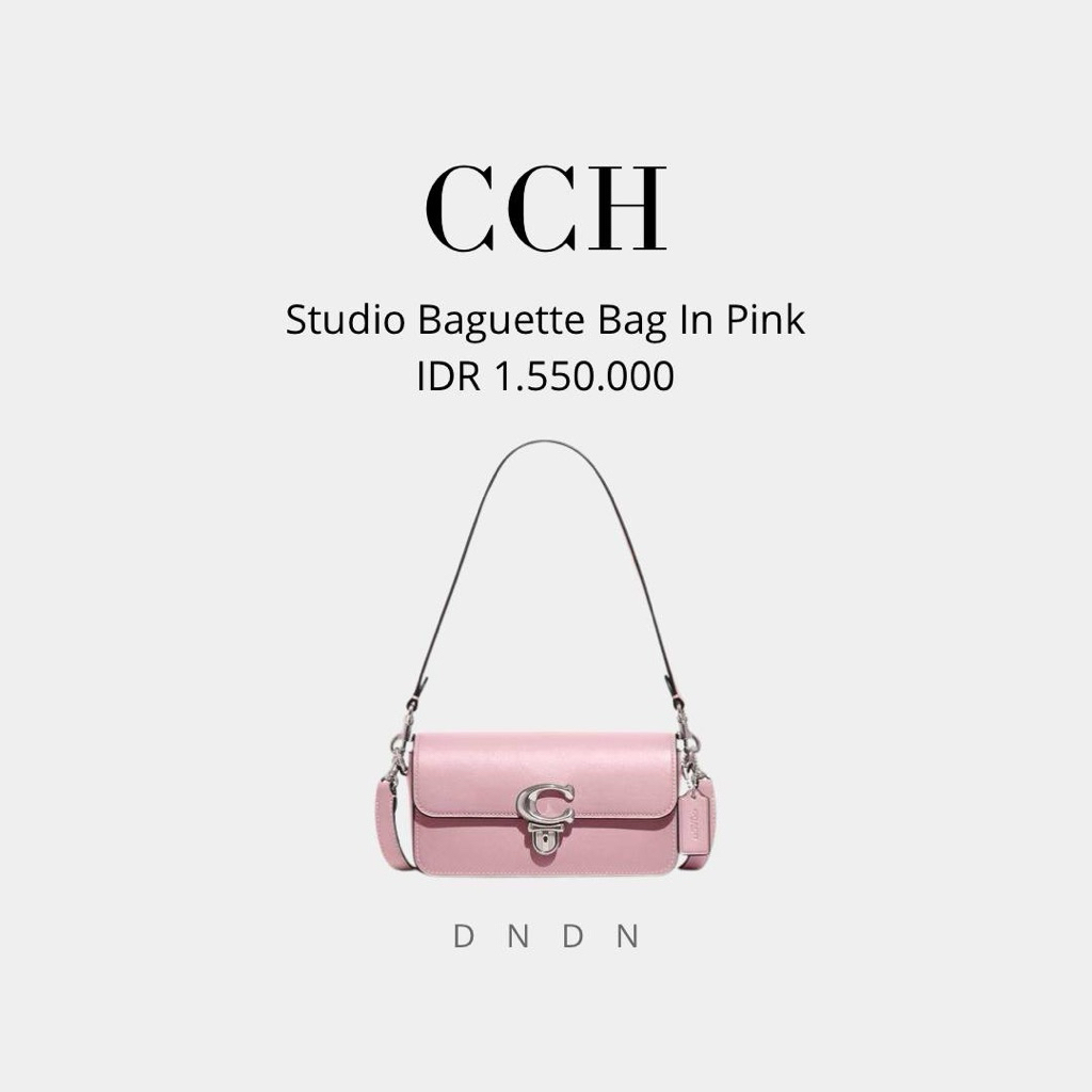 Studio Baguette Bag In Pink