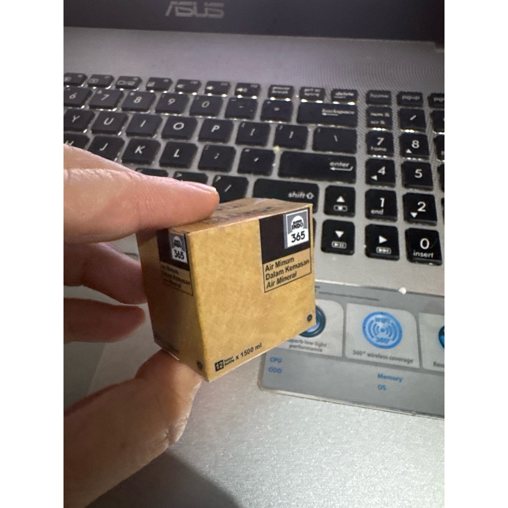 miniatur kardus minuman