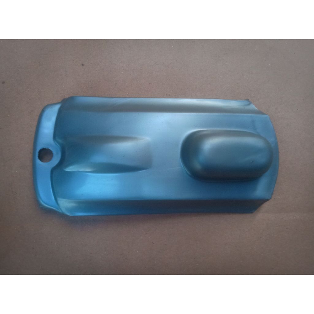 COVER CHAIN PENUTUP RANTAI RANTE BAGIAN BELAKANG SUZUKI RC80 RC 80 RC100 RC 100 TAHUN TUA