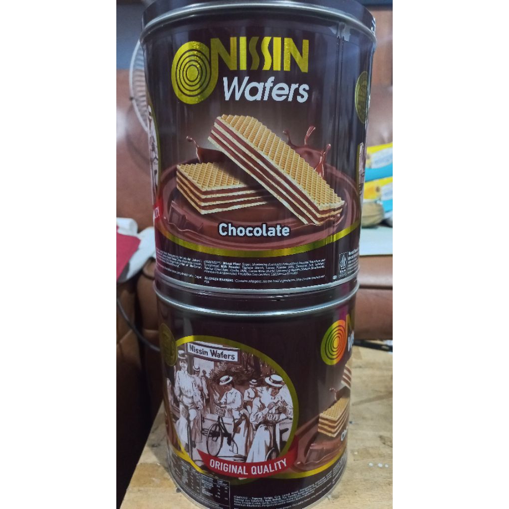 

Nissin wafer cokelat kemasan kaleng 570 gr