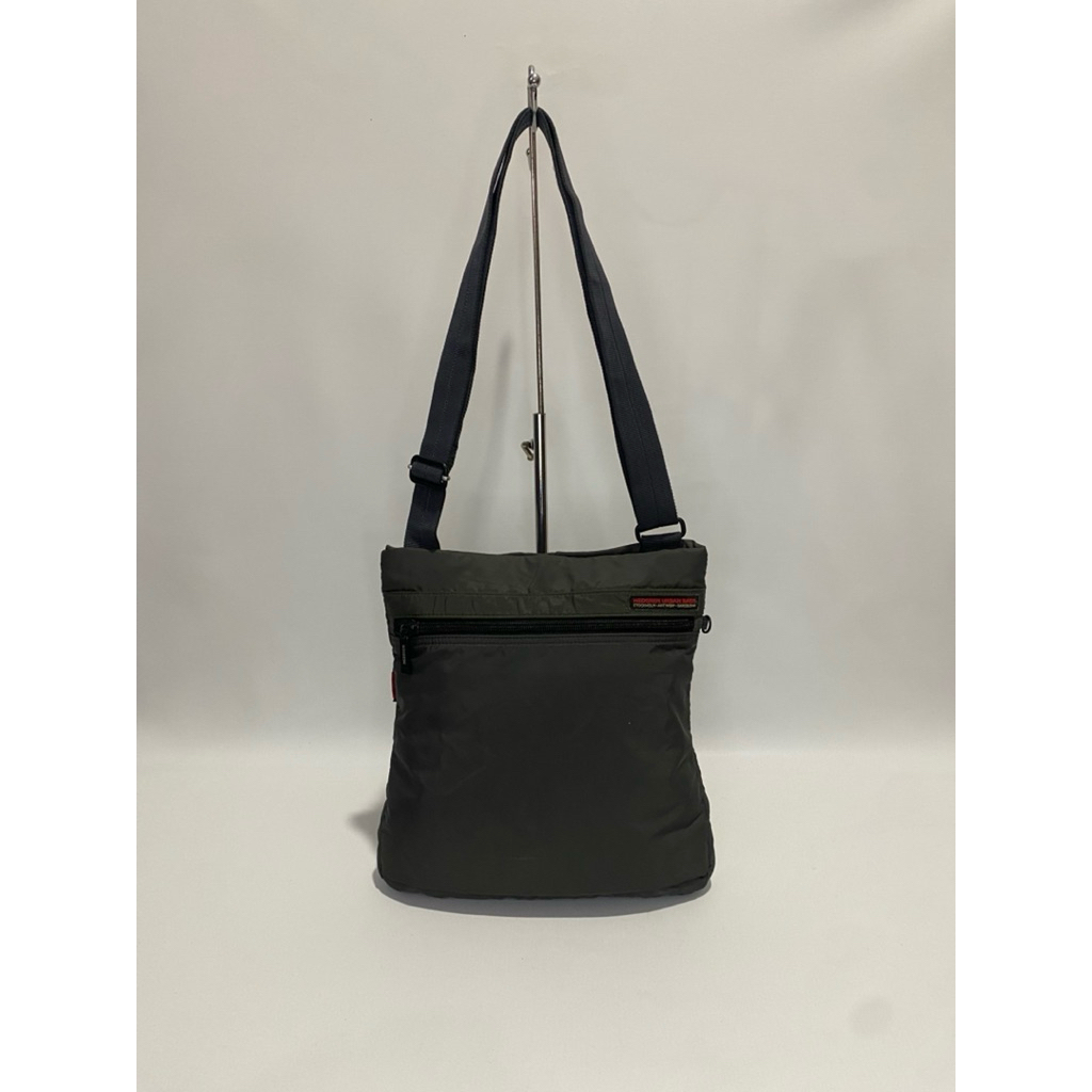 Hedgren sling bag