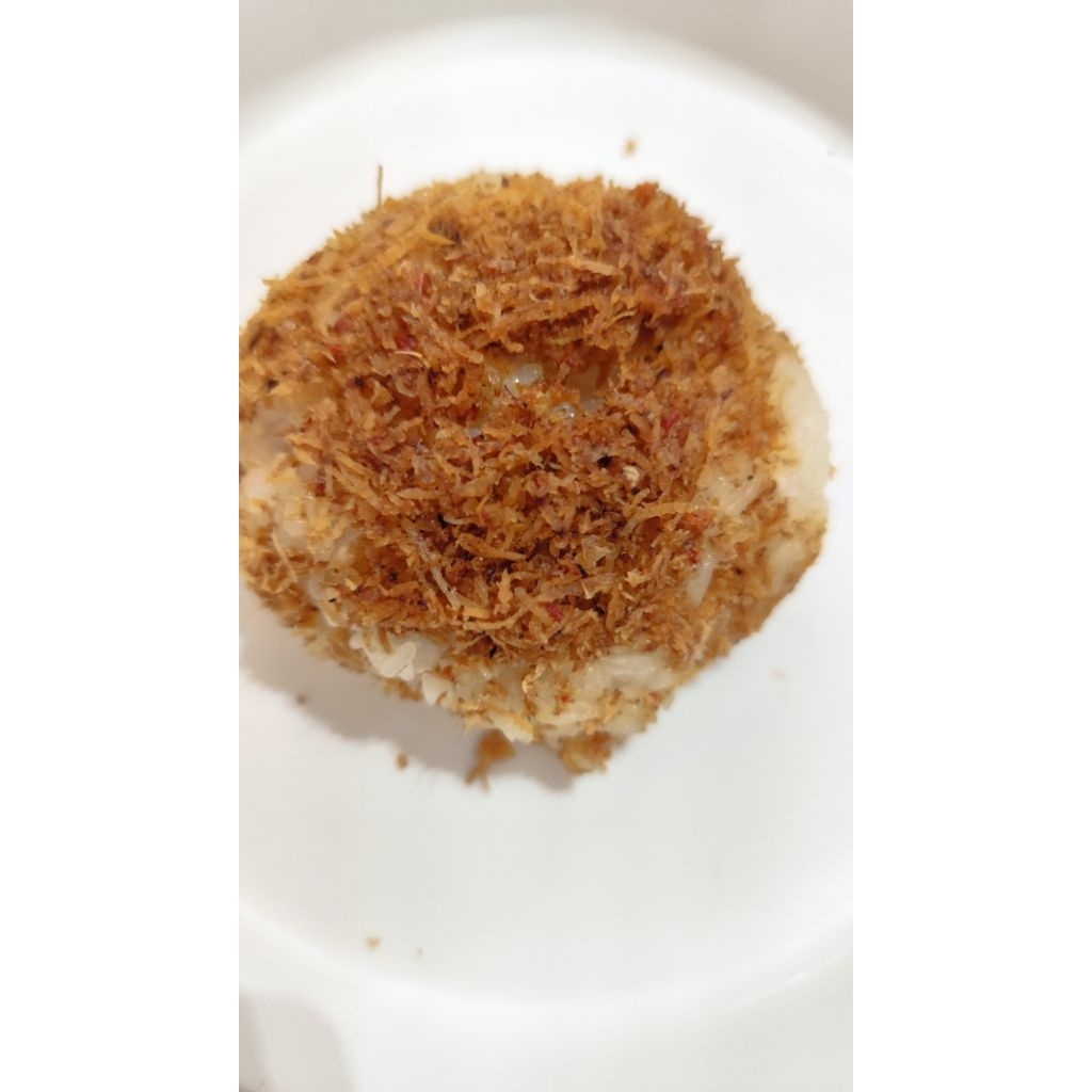 

Ketan serundeng kelapa kue khas, kalimantan