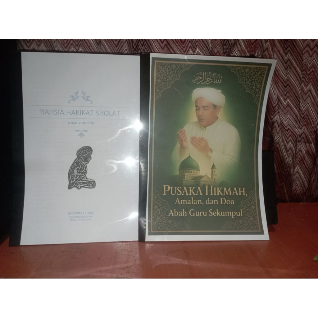 Promo 2 kitab : Rahasia Hakikat Sholat dan Pusaka Hikmah Amalan dan doa Abah Guru Sekumpul