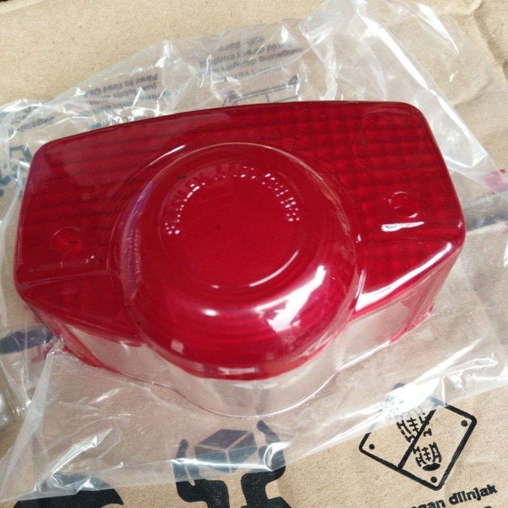 Mika Kaca Lampu Stop CB 100 125 C90 CB 100 CB125