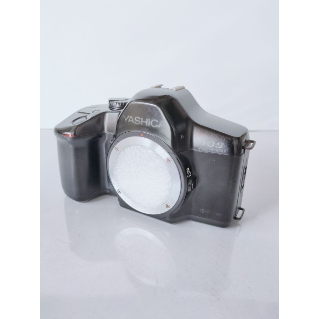 Kamera SLR analog vintage Yashica 109 Kyocera made in japan classic camera photo film body only kole