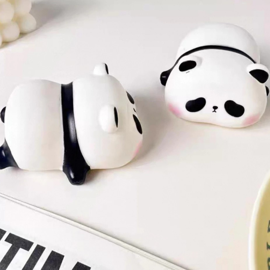 Lampu Tidur Meja Hias LED Motif Panda Mini Dengan Baterai Lampu Tidur Astronot Rocket Lampu Malam