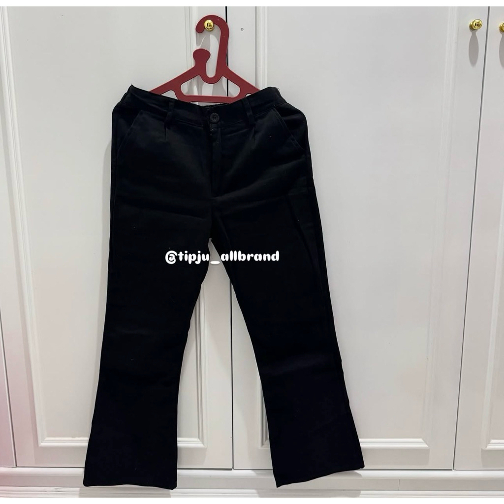 celana hitam preloved