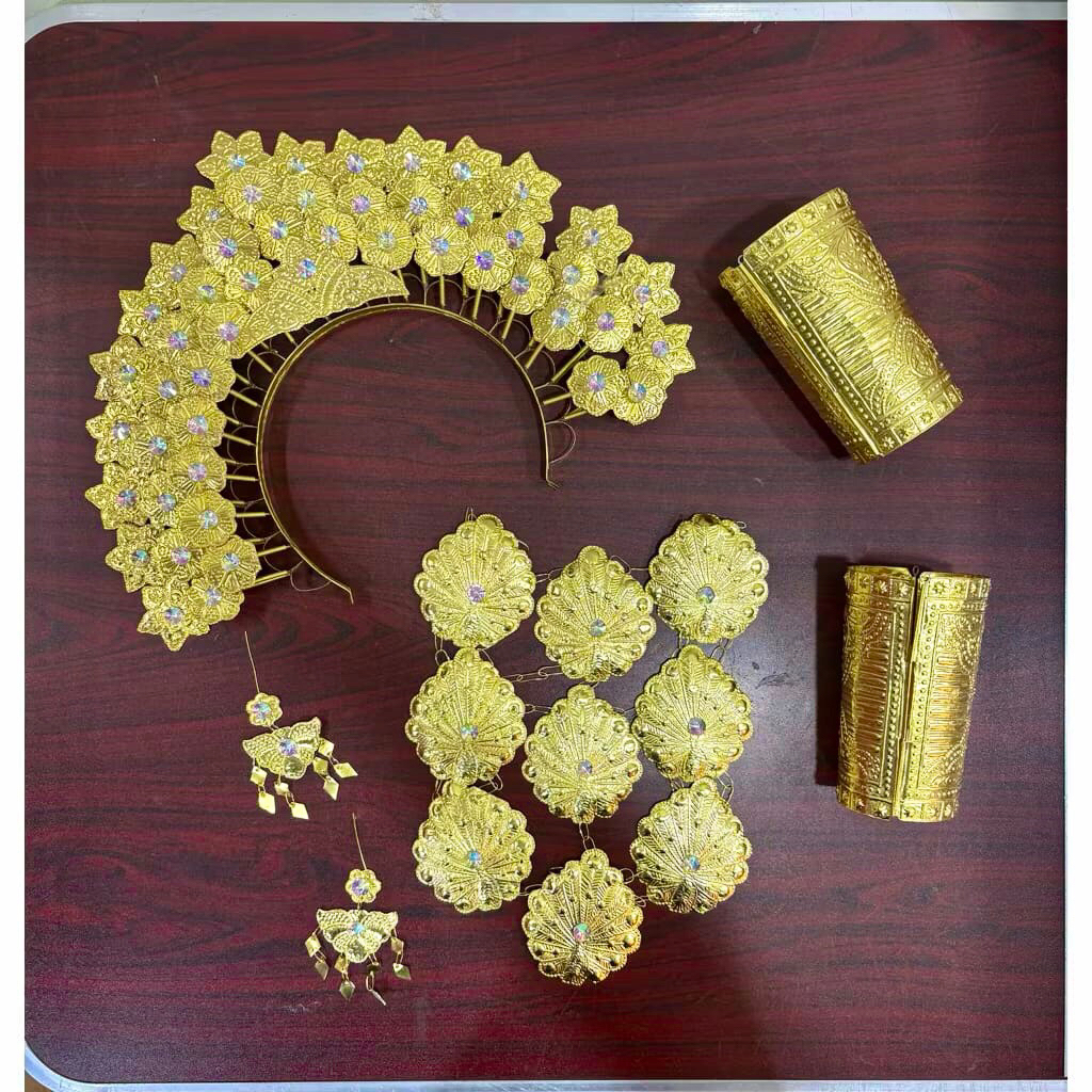Bando Prewedd/Pengantin Bugis Set Wanita Murah Ready