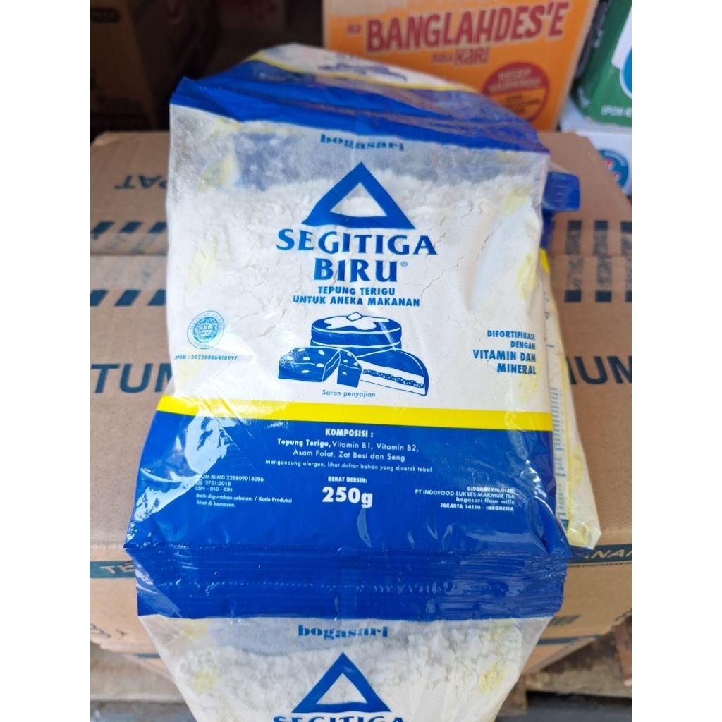 

Terigu Segitiga Biru Uk 250gr (1pcs)
