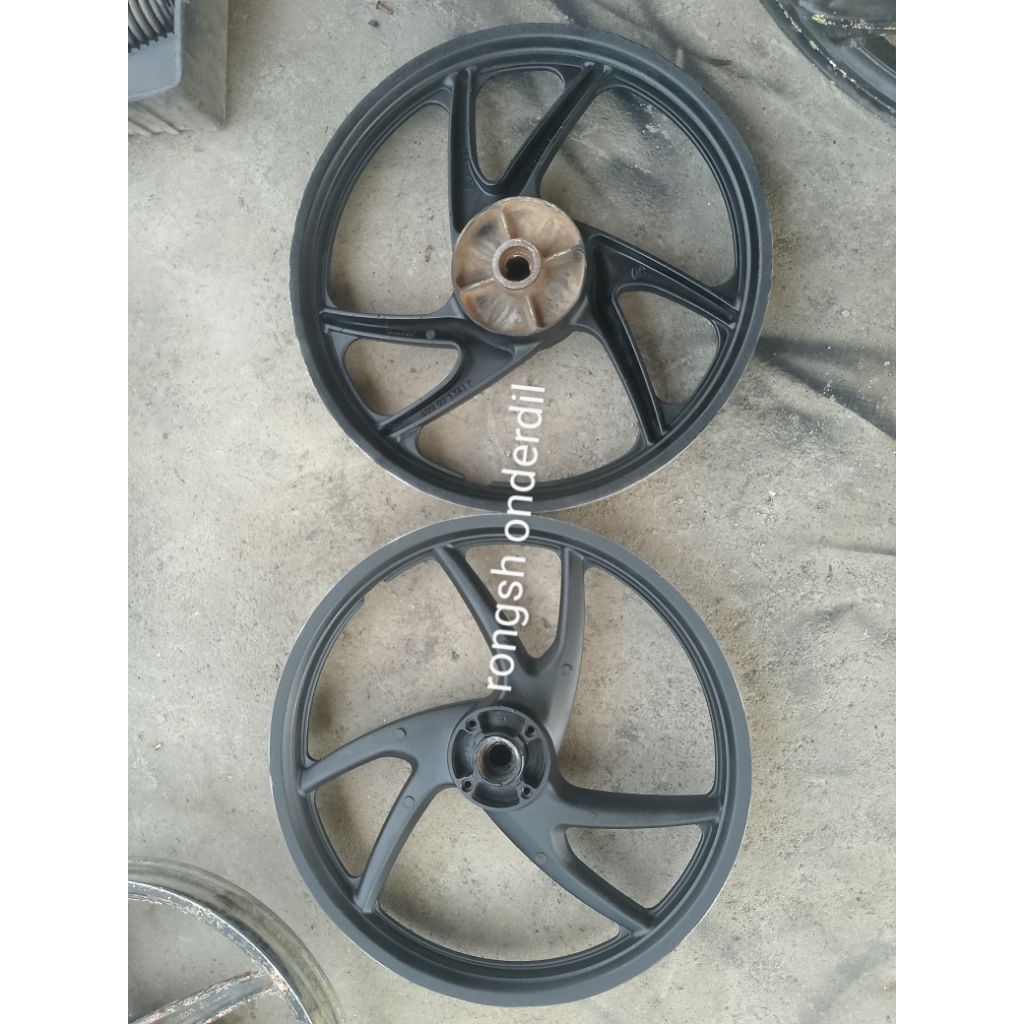 velg racing roda depan belakang Revo lama