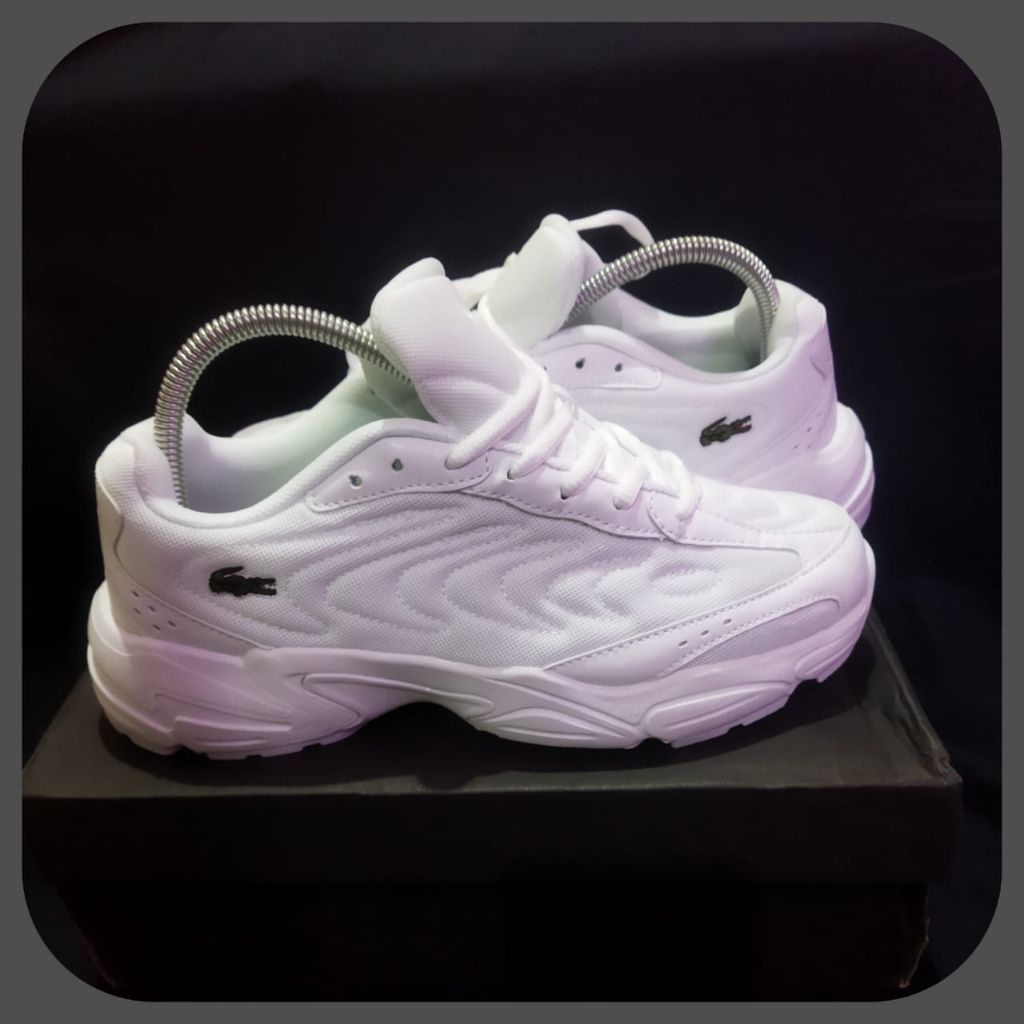 (NEW)SEPATU SNEAKERS LACOSTE ORIGINAL MADE IN VIETNAM