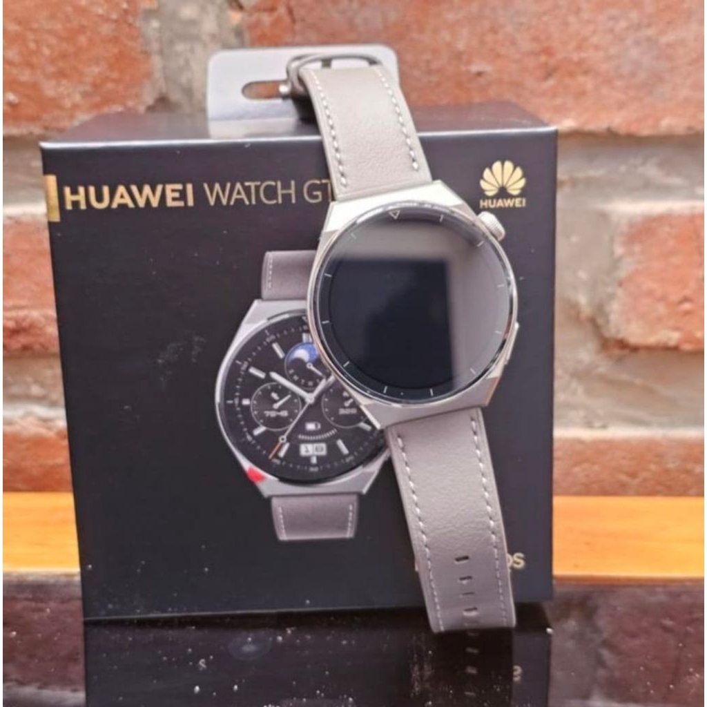 Jam Huawei watch GT 3 pro Titanium
