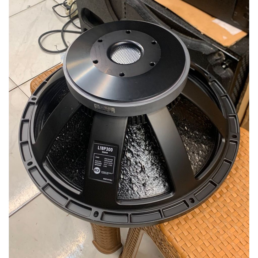 Komponen Speaker RCF LF18 p300 / RCF P300 - SV