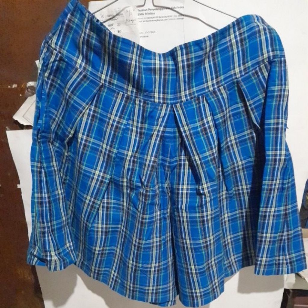 (Baju preloved/ Pernah pakai) Rok SMPK 1 BPK PENABUR BANDUNG