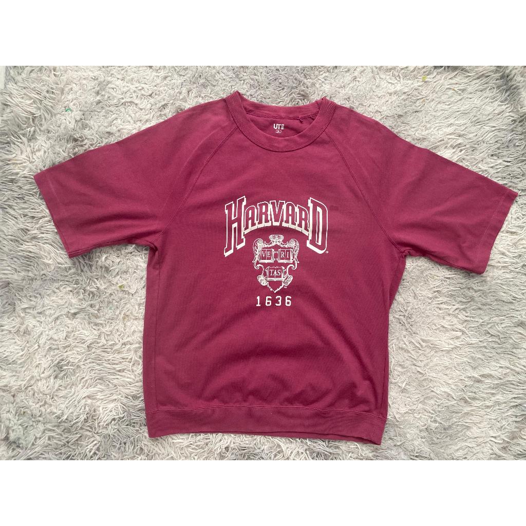 KAOS OVERSIZE UNIQLO