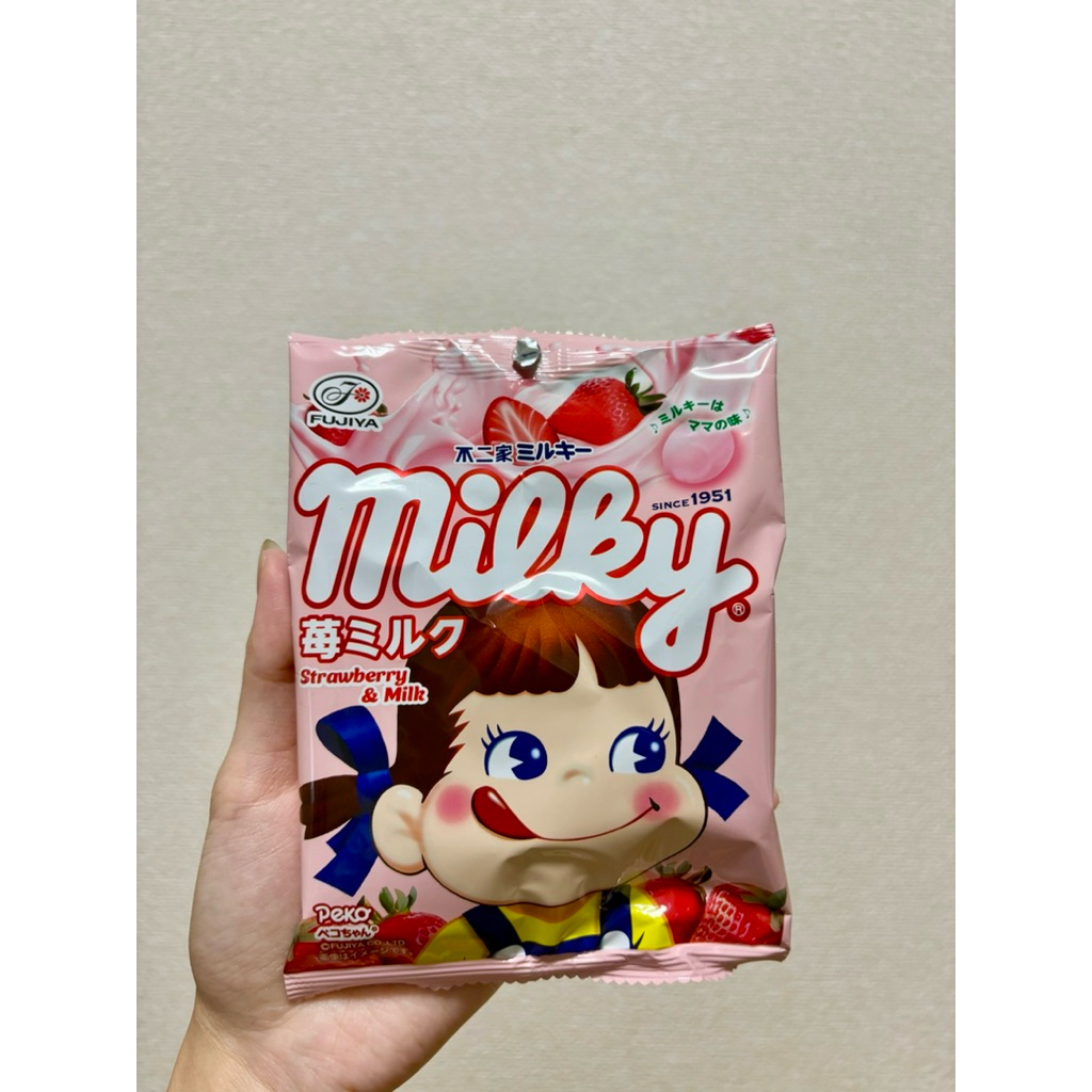 

Fujiya milky milk candy strawberry milk | ORI Jepang