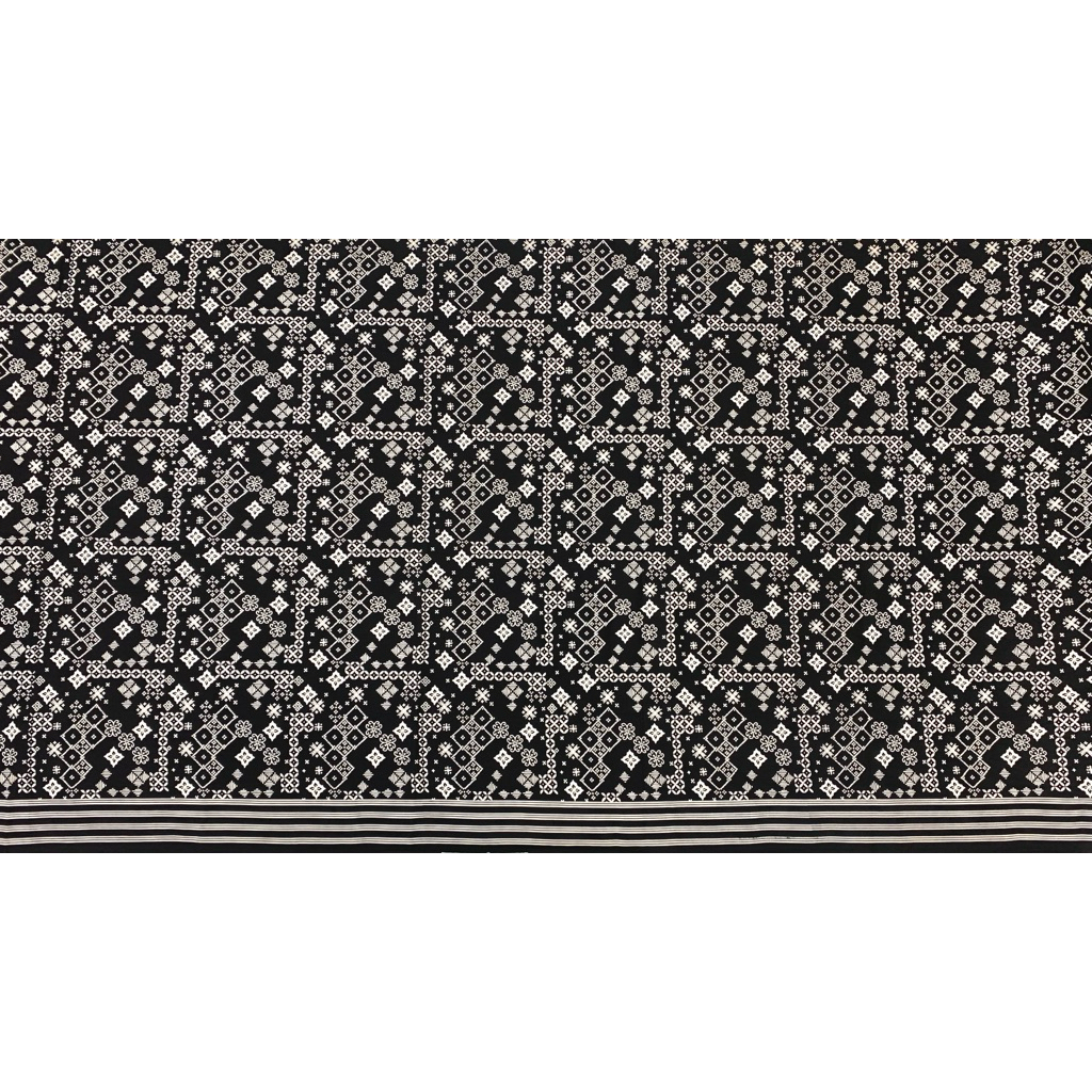 Kain meteran Danar Hadi Solo motif Sekar Manyuro