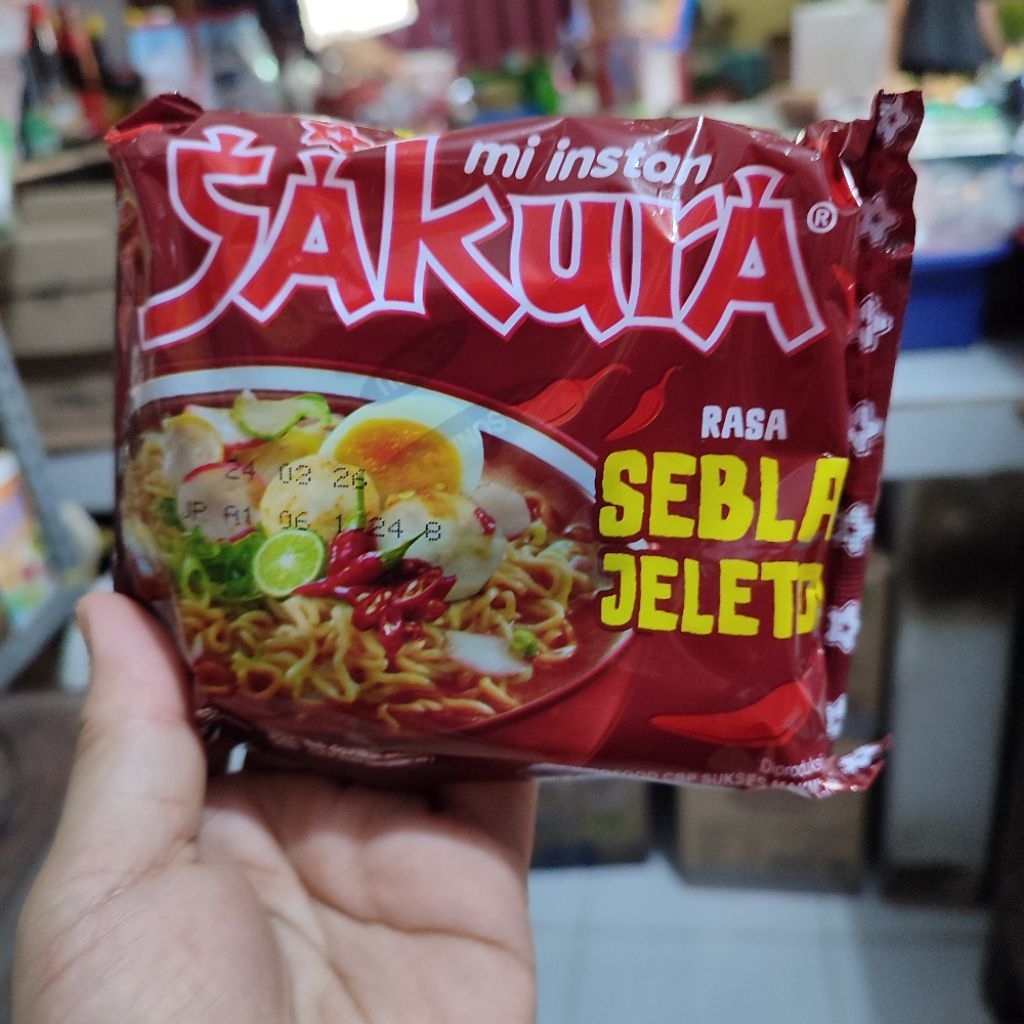 

Mie Sakura Rasa Goreng/ Seblak Jeletot