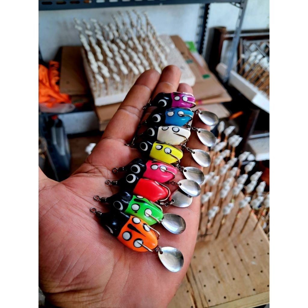 Soft Frog Hook VMC Timah Cor