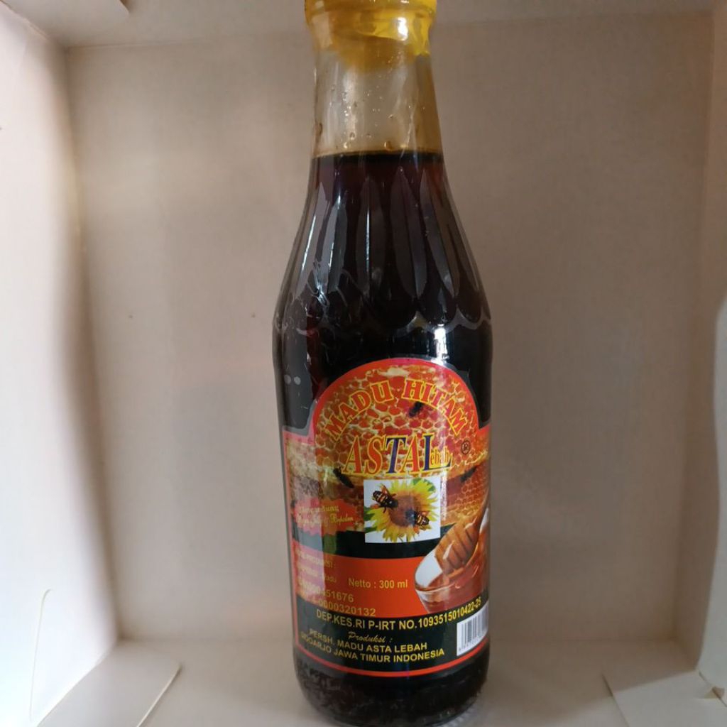 

Madu Hitam ATL 300ml 100% madu dengan Royal Jelly dan Bepolen