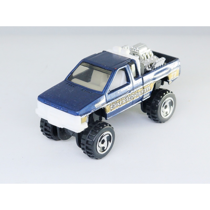 Hot Wheels loose Nissan Hardbody - Sand Swarm Baja Blazers - biru