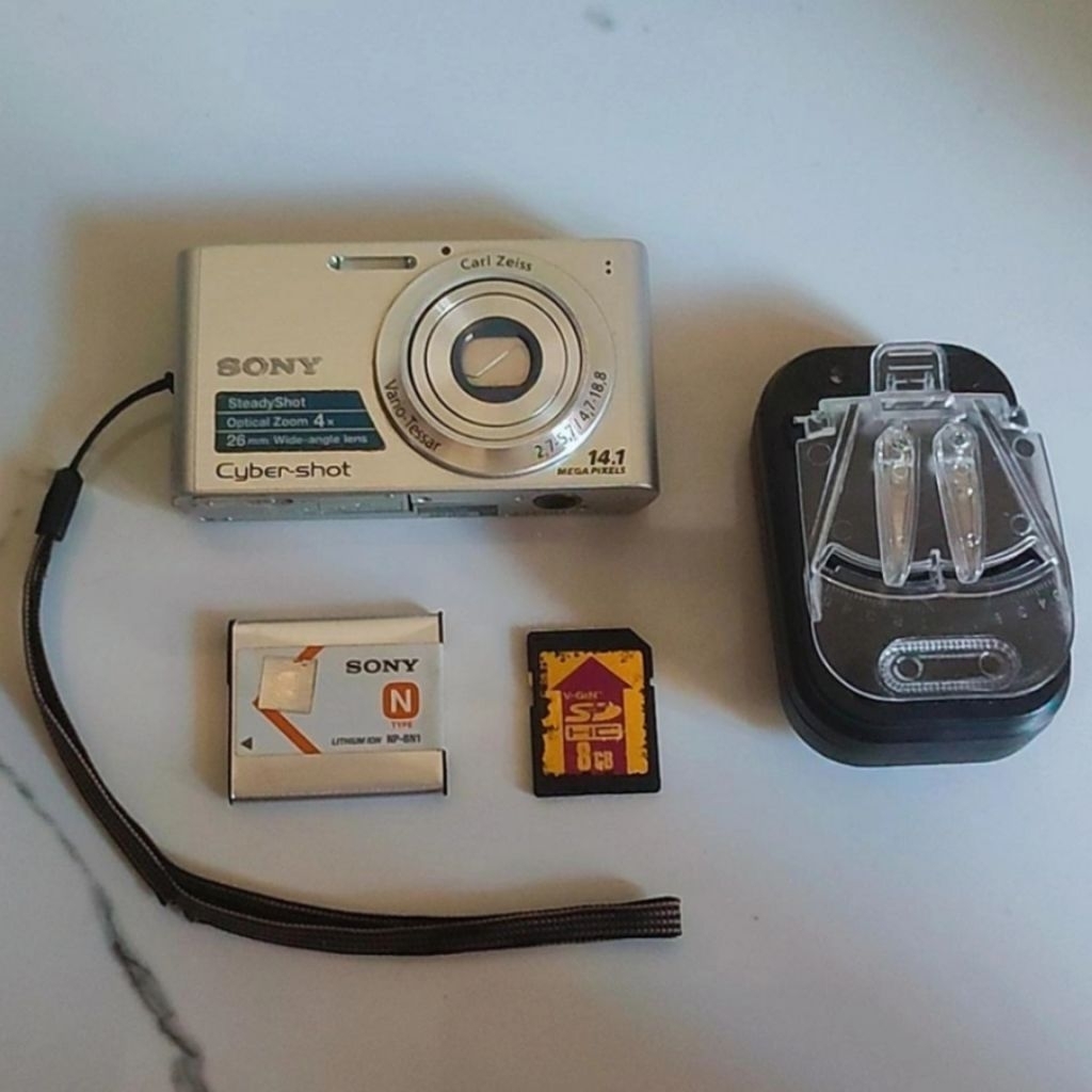 Digicam Sony Cybershot DSC-W320