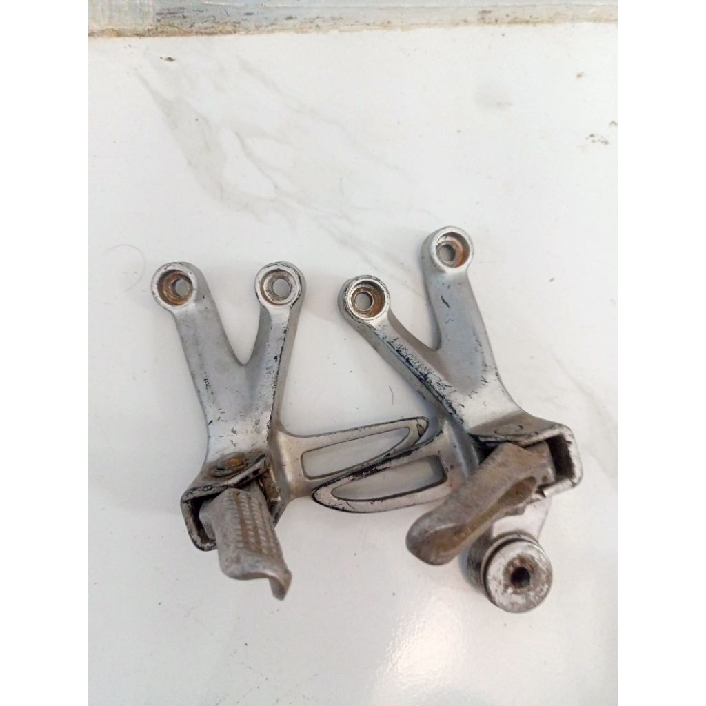 Footstep Copotan Original Satria FU Barong