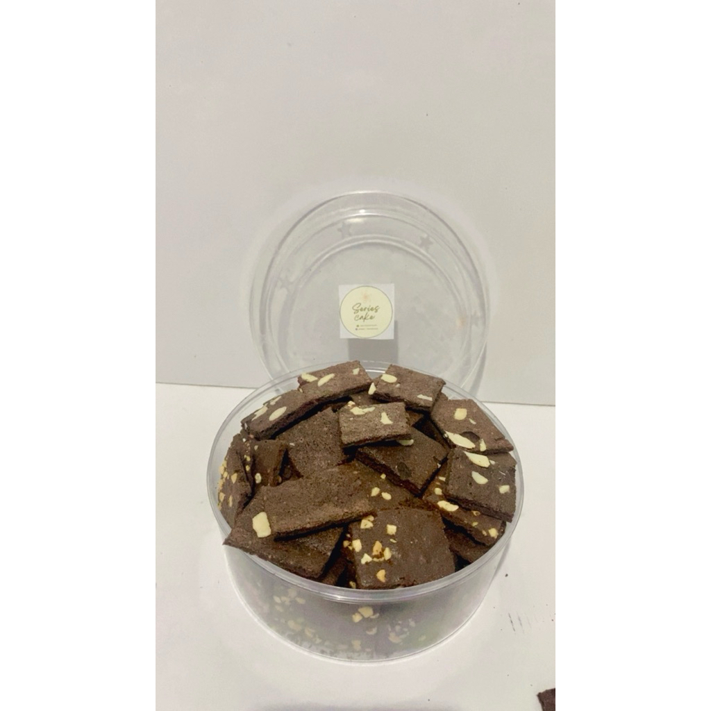 

KRIPIK BROWNIS HOMEMADE 500 GRAM