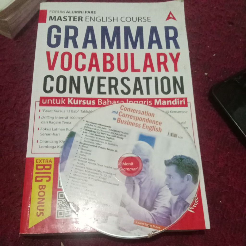buku Grammar vocabulary conversation