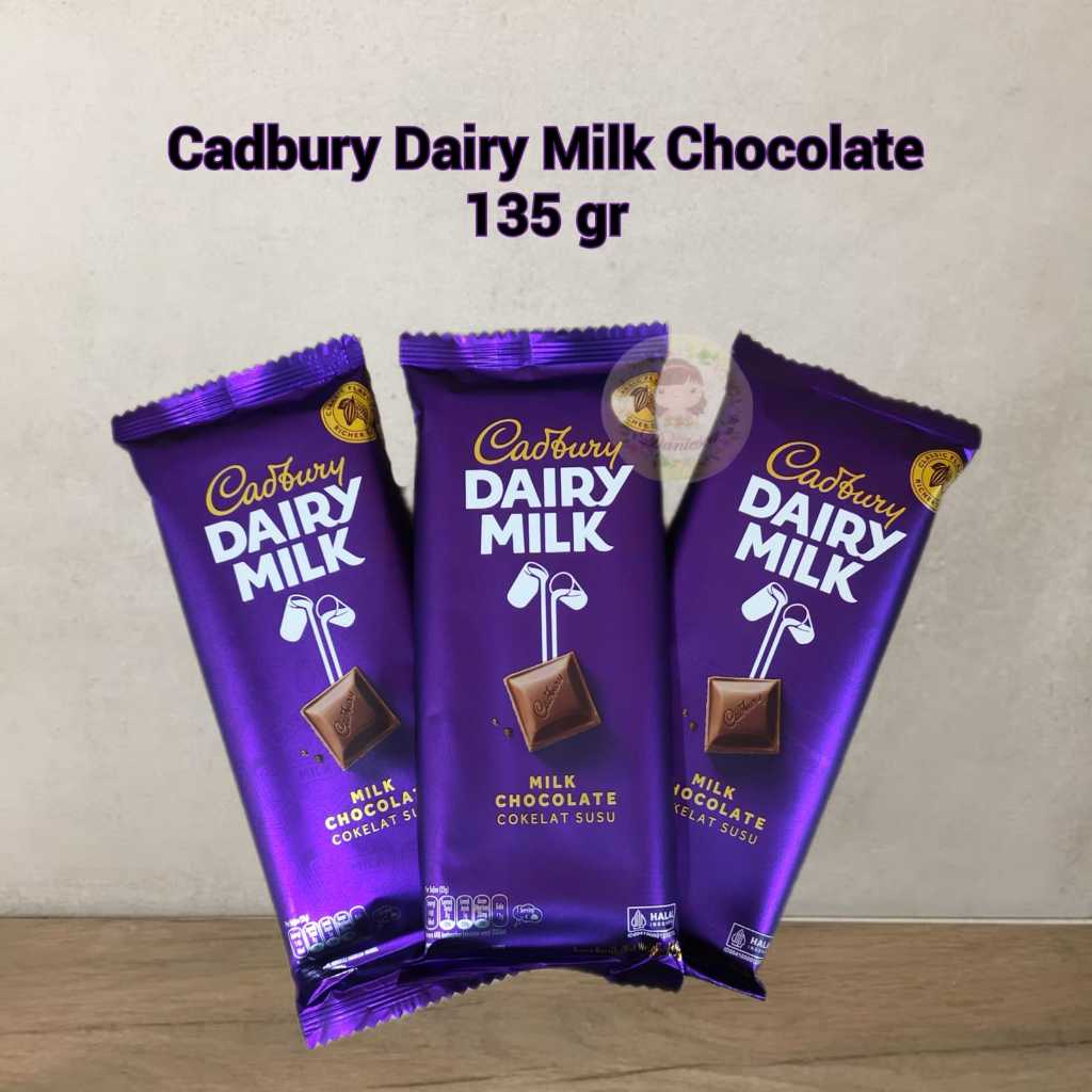 

Cokelat Cadbury Dairy Milk Chocolate 135 gr ( scp )