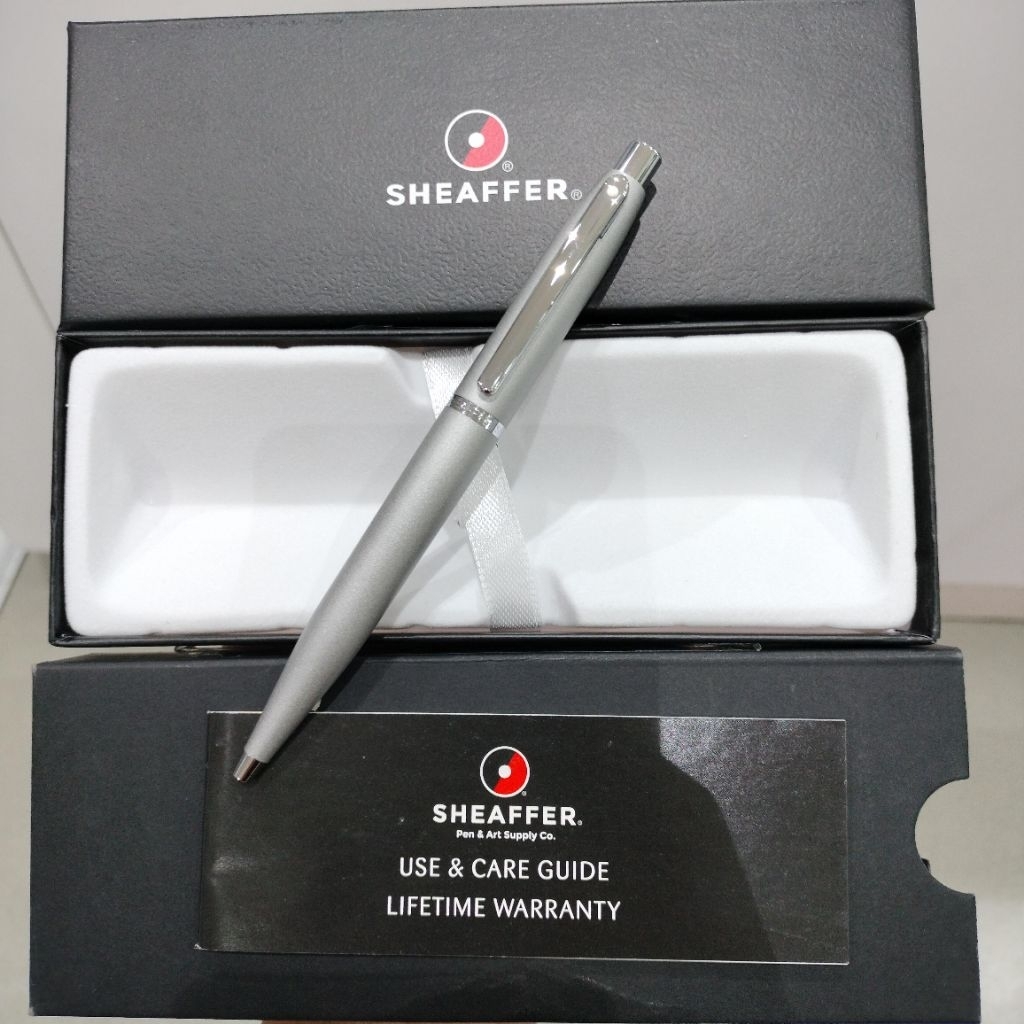 

Sheaffer VFM Matte Silver Bolpoin