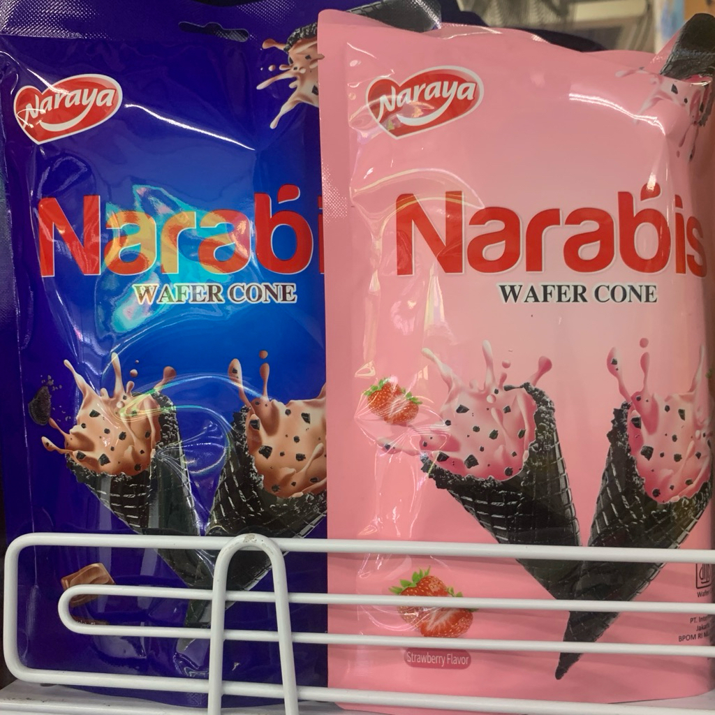 

Coklat Strawberry Wafer Cone 80 gr