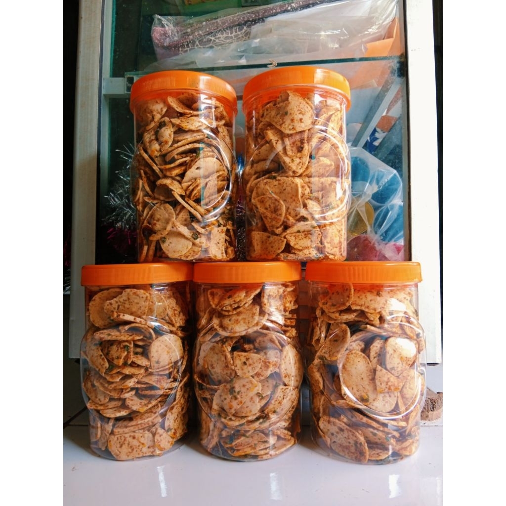 

Basreng bulat pedas daun jeruk homemade by mamah fatih