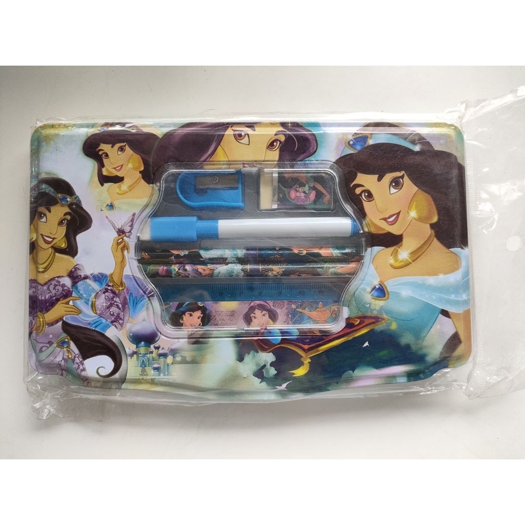 

kotak pensil kaleng/kotak pensil set