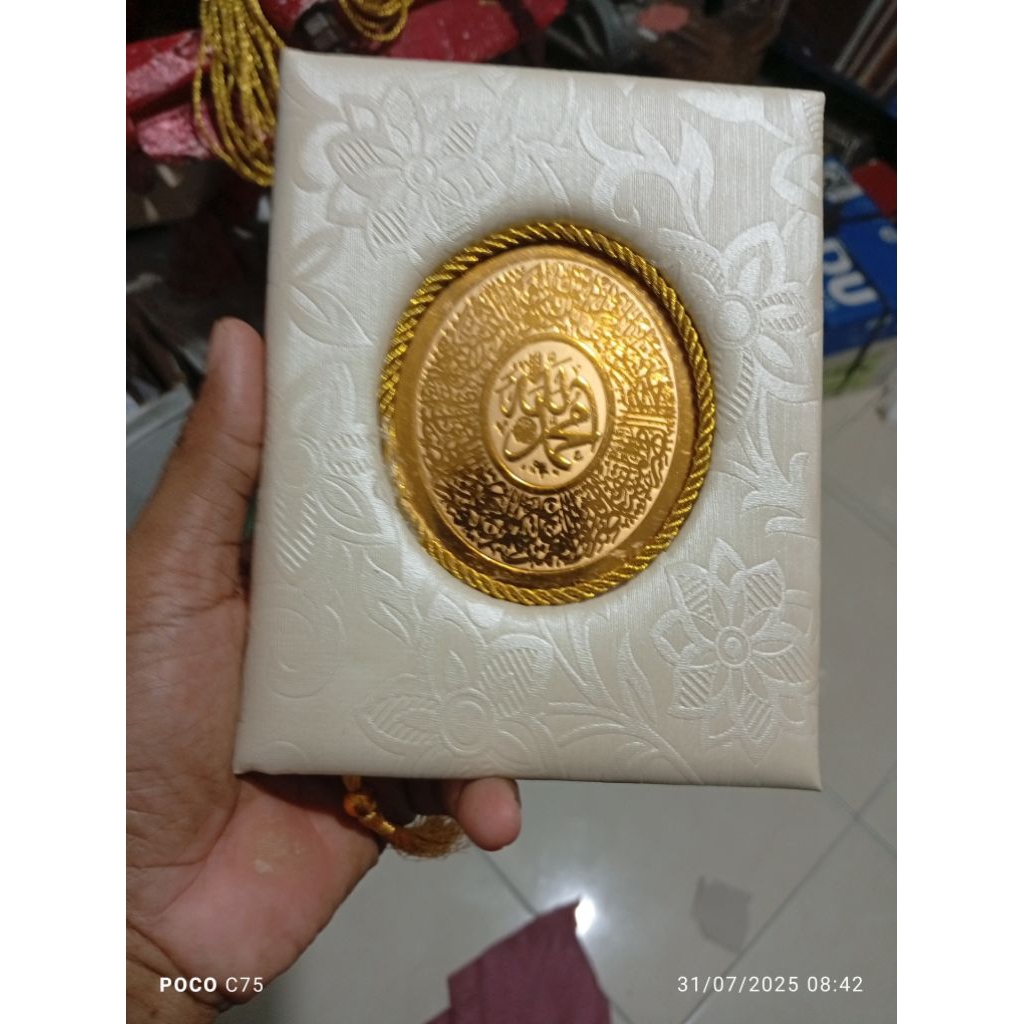 

promocover yasin oscar warna beigi