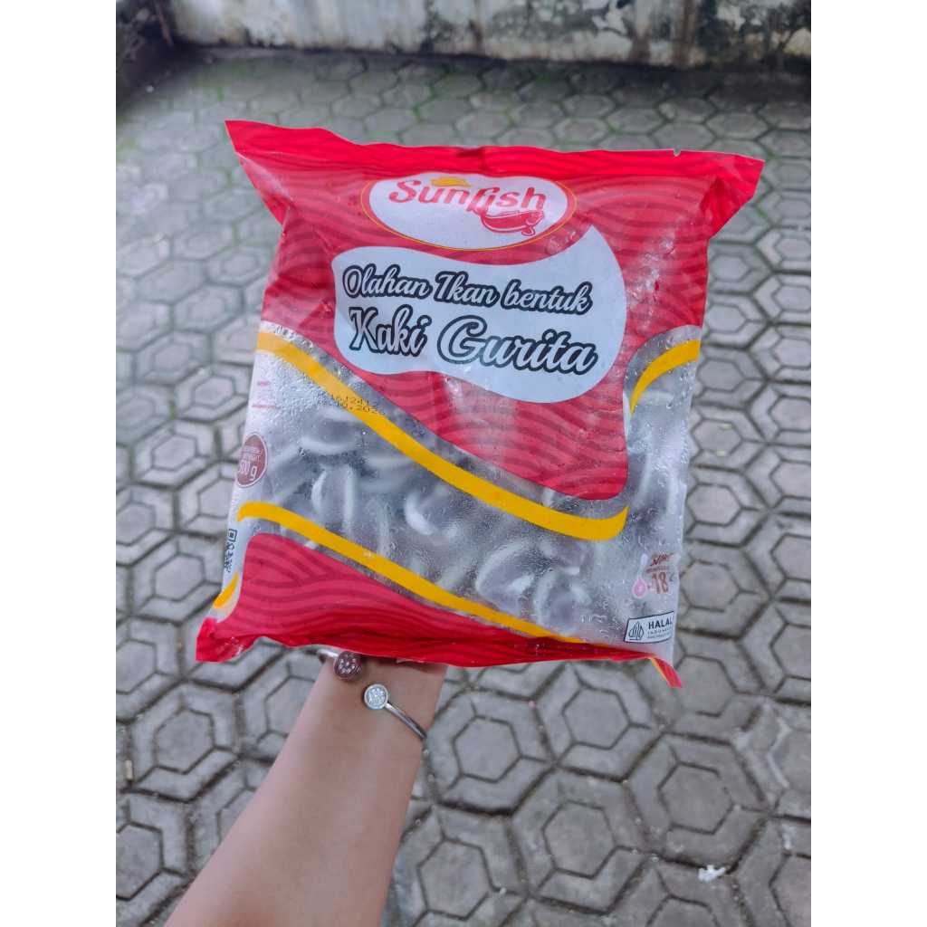 

SUNFISH Olahan Ikan bentuk Kaki Gurita - Ukuran Kemasan 500 gr / gram - Frozen Food