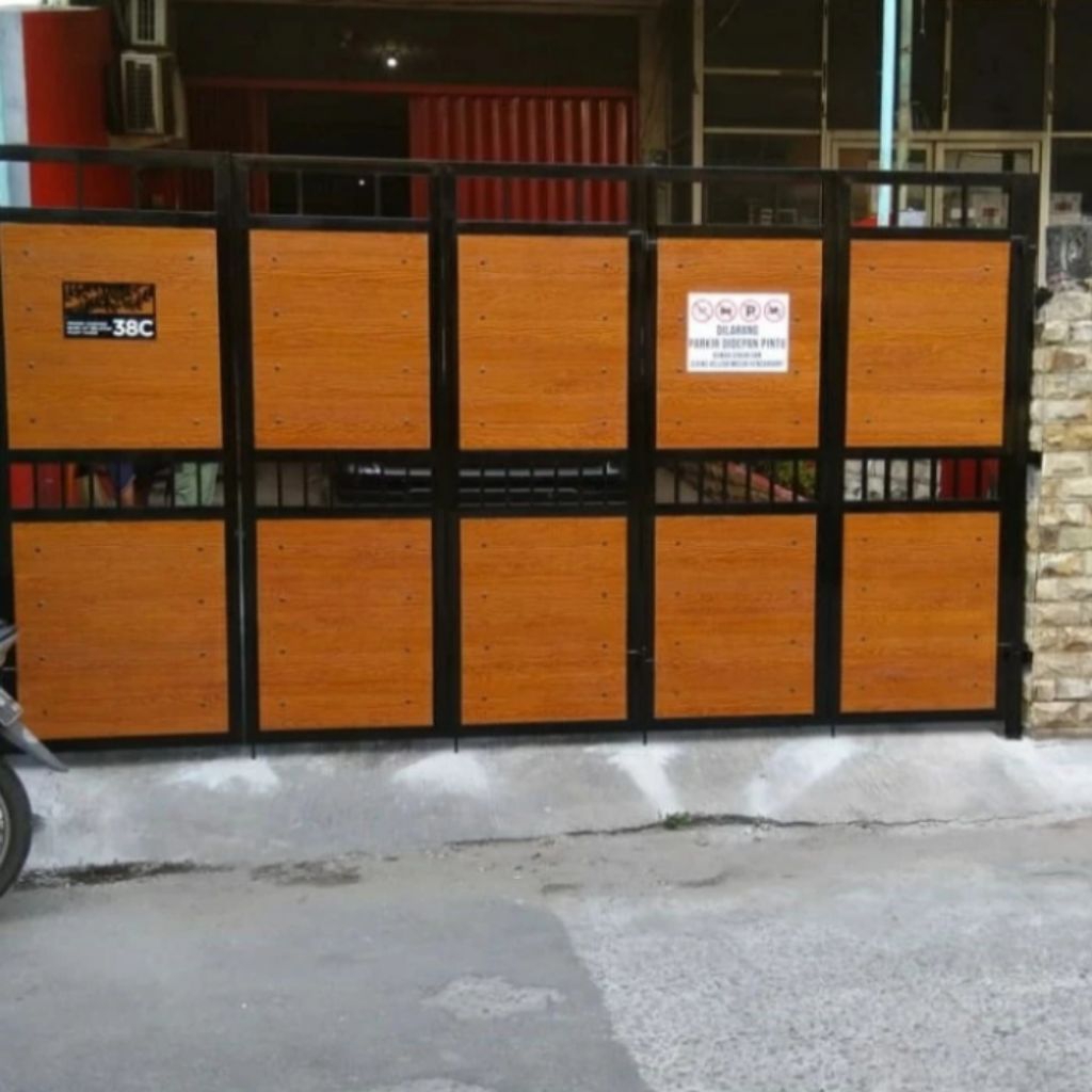 Pagar grc motif kayu