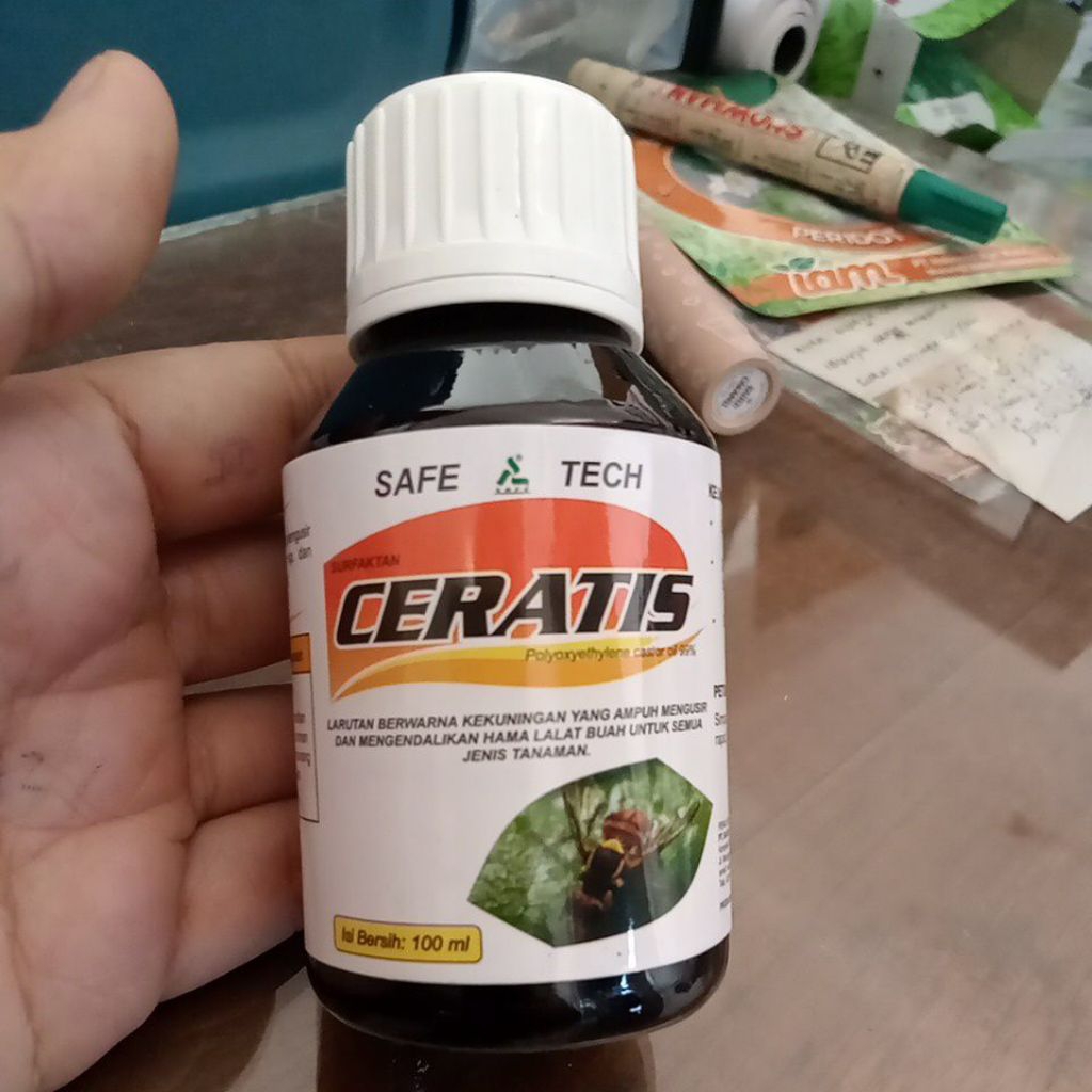 pembasmi lalat buah ceratis 100ml